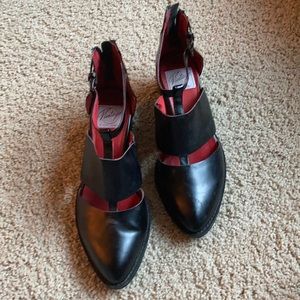 Vintage by Jeffrey Campbell black shoes